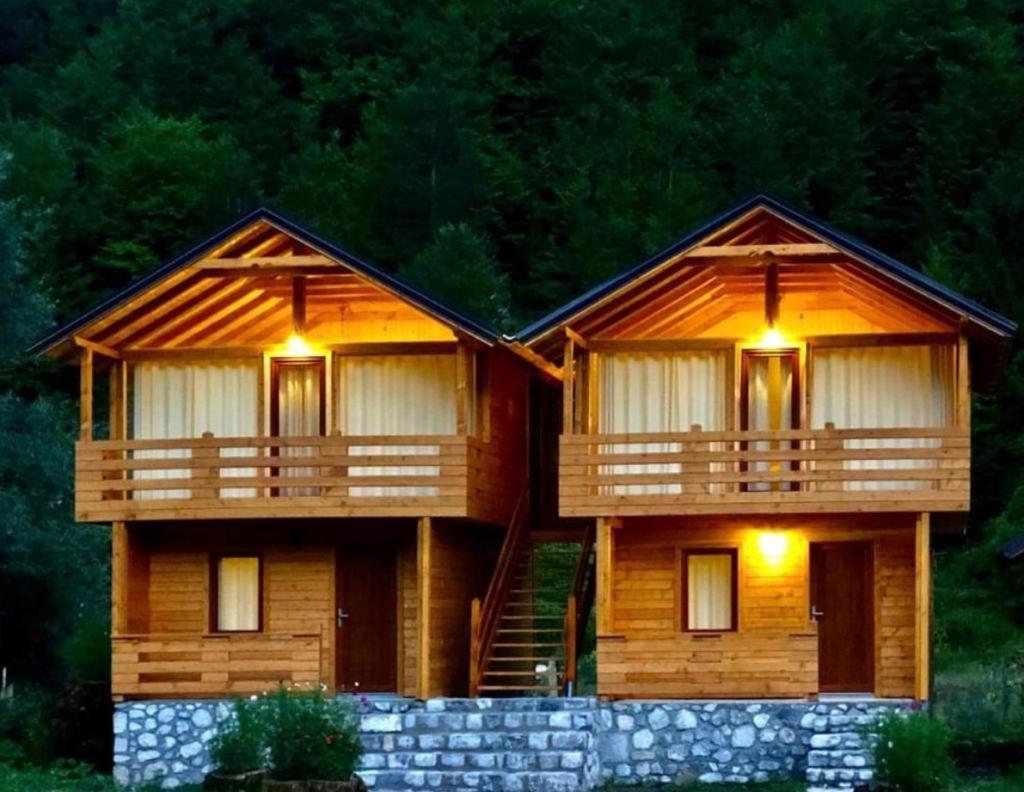 Villas Jezerca Valbone Buitenkant foto